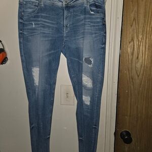 Silver Kenni Jeans Women's Light Blue Distressed Skinny Jeans 34x29